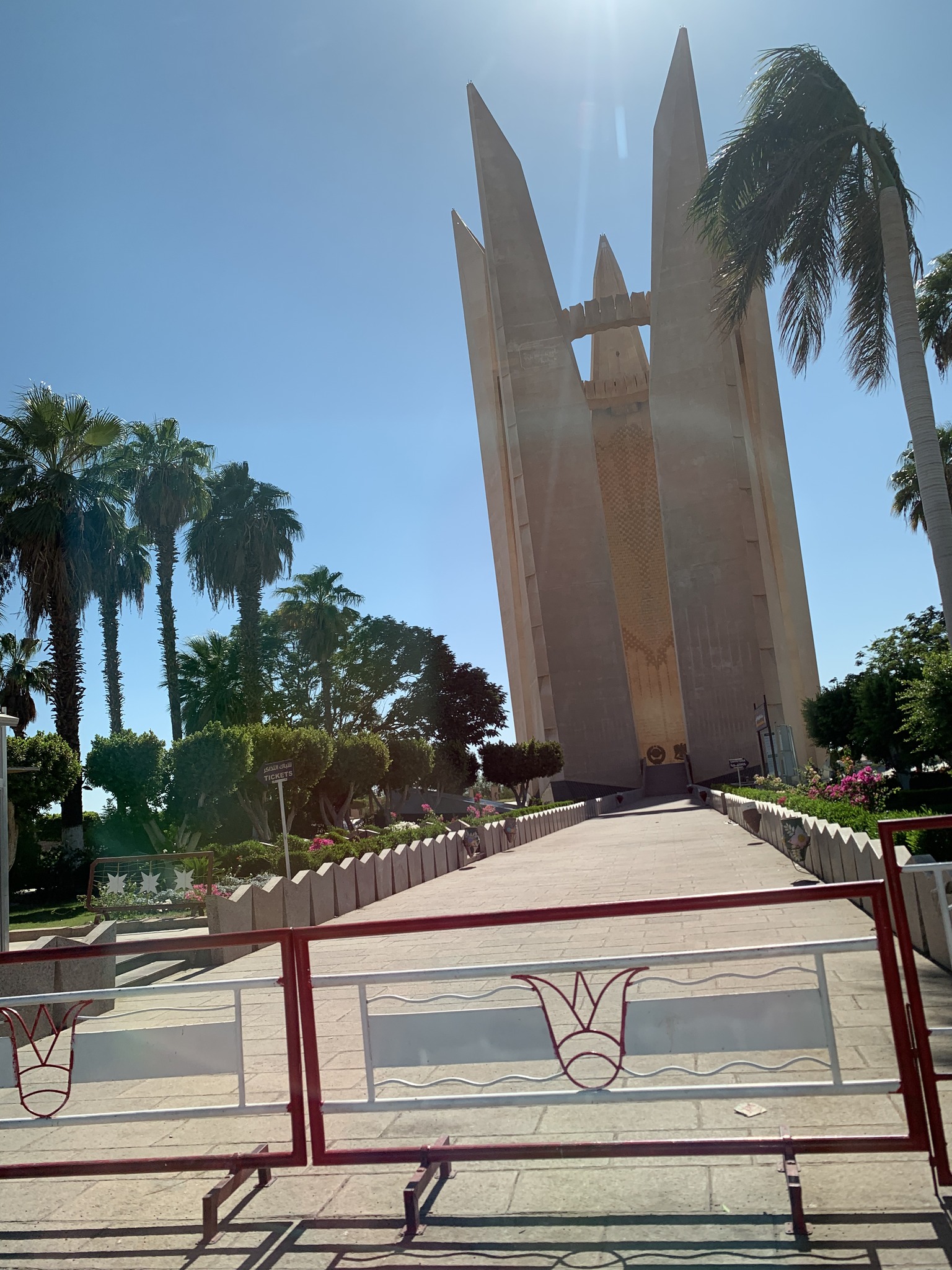 The Aswan High Dam: Egypt’s Modern Marvel of the Nile