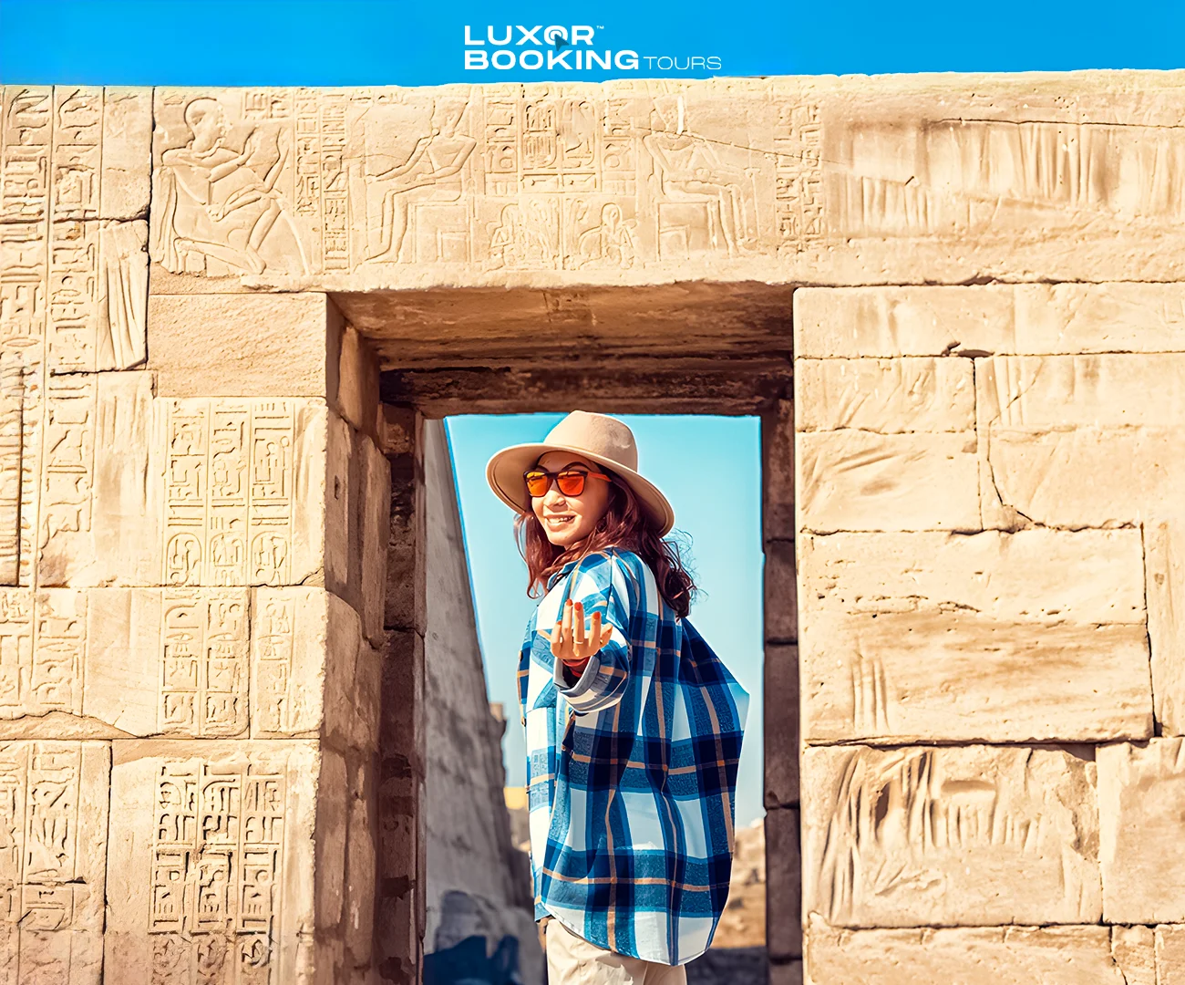 Luxury vs budget tours comparison in Luxor