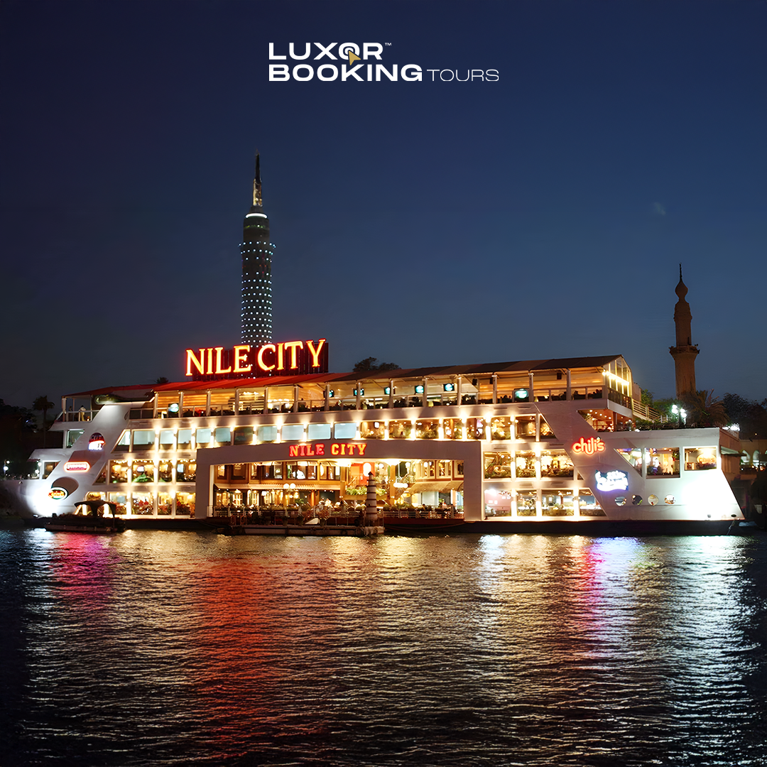 Cairo: Dinner Cruise on the Nile River with Entertainment